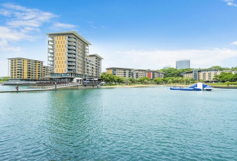 Barefoot Beach Apartment Darwin Waterfront