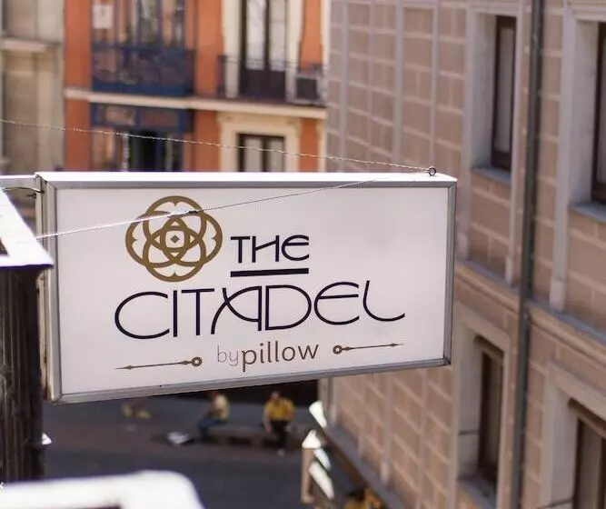مسافرخانه Bypillow The Citadel