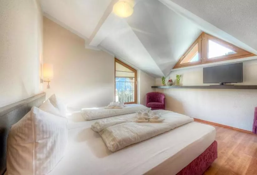 Отель Garni Alpenjuwel