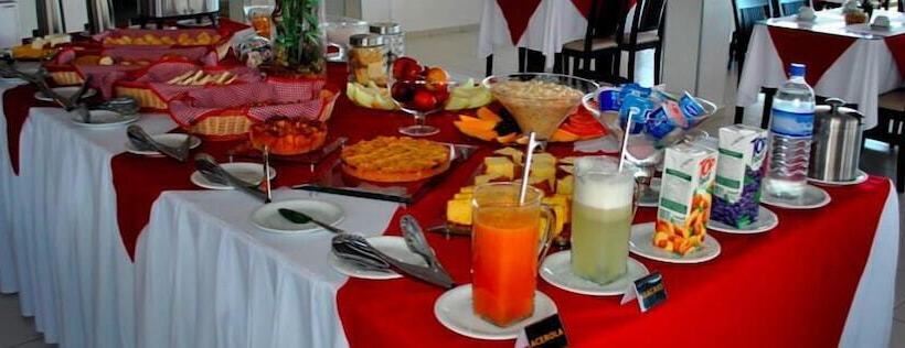 בית מלון כפרי Amazon Plaza