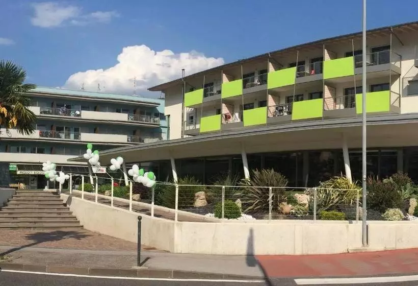 Отель Residence Centro Vela