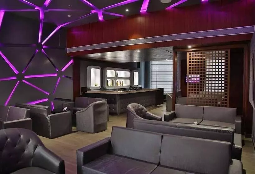 호텔 Clarion Inn Sevilla