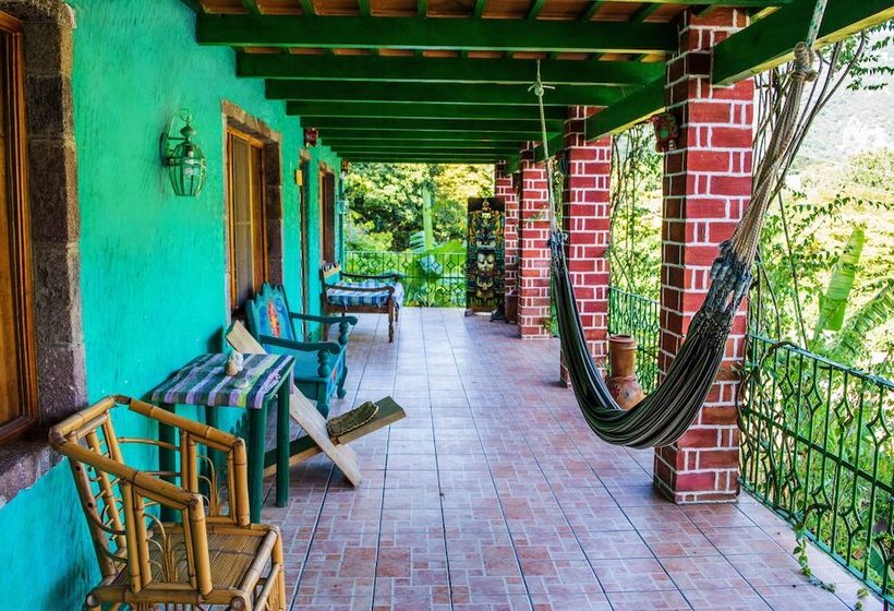 Eco Hotel Uxlabil Atitlan