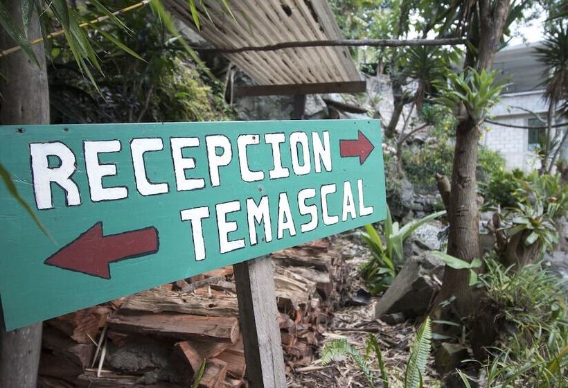 Eco Hotel Uxlabil Atitlan