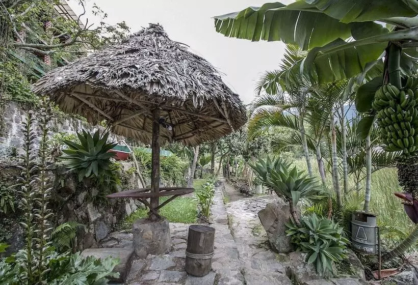 Eco Hotel Uxlabil Atitlan