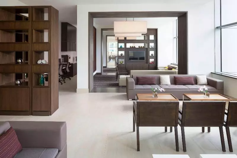 فندق Element By Westin Vancouver Metrotown