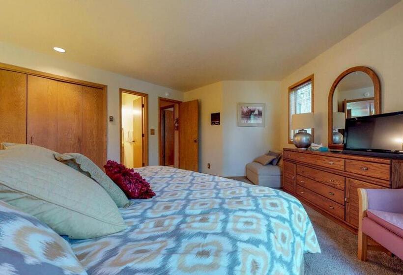 בית מלון כפרי Frostfire Condominiums B19