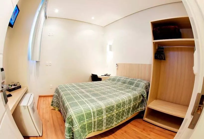 Golden Hotel O Mais Central Pet Friendly