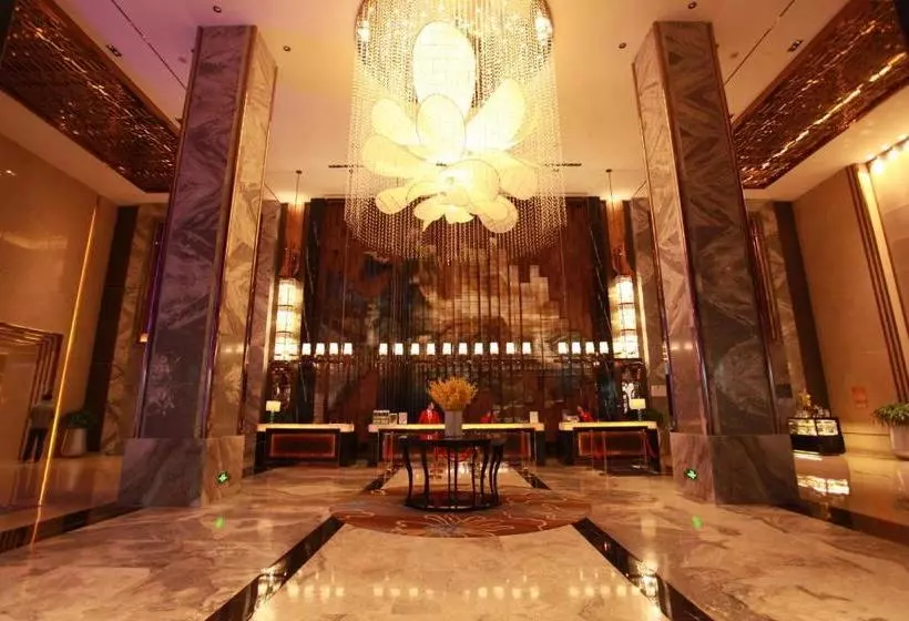 Hotel Howard Johnson Tianyu Plaza Yingtan