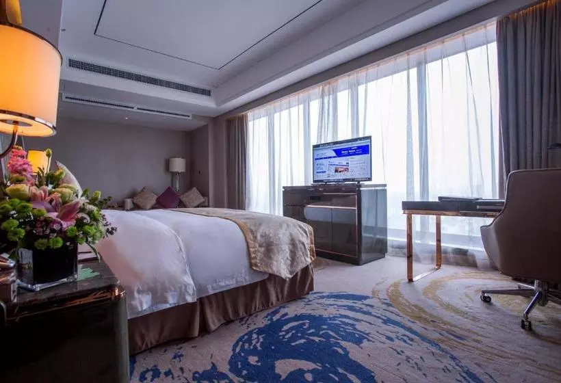 Hotel Howard Johnson Tianyu Plaza Yingtan