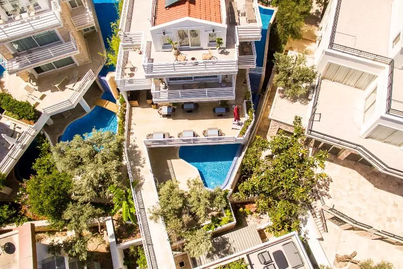 هتل Kalkan Saray Suites   Adults Only