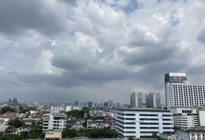 ホテル Komol Residence Bangkok
