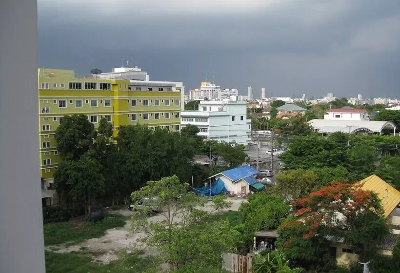 ホテル Komol Residence Bangkok