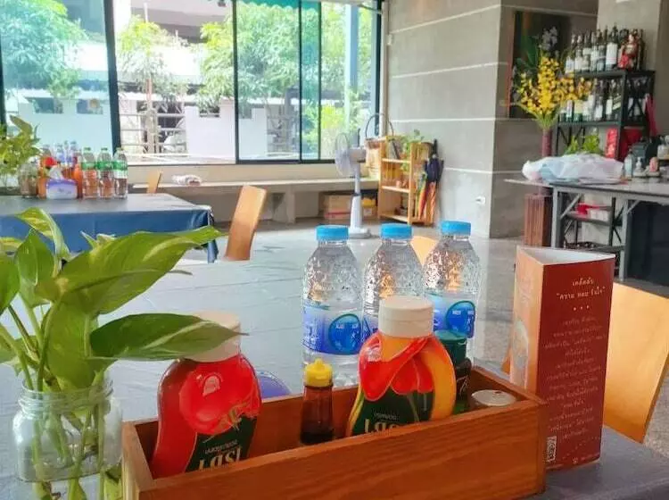 ホテル Komol Residence Bangkok