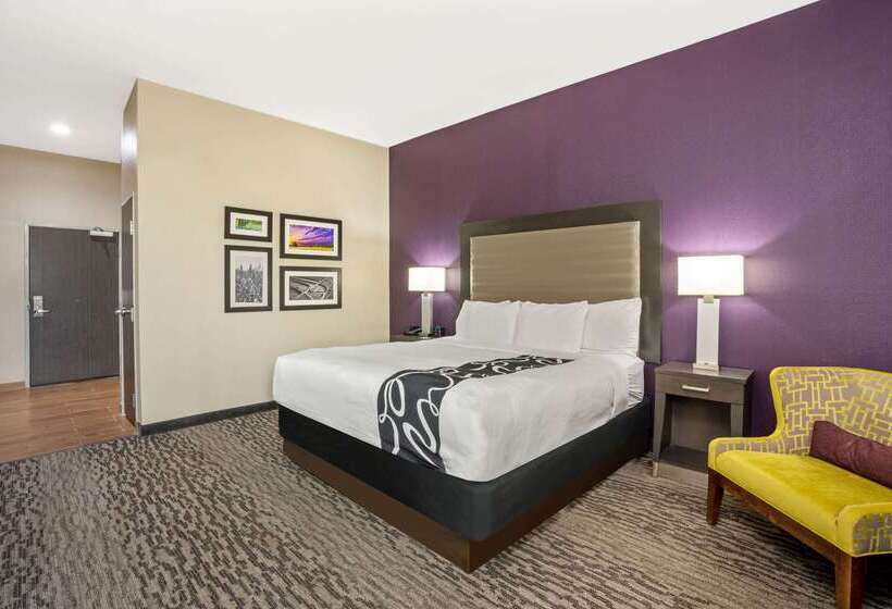 호텔 La Quinta Inn & Suites By Wyndham College Station South