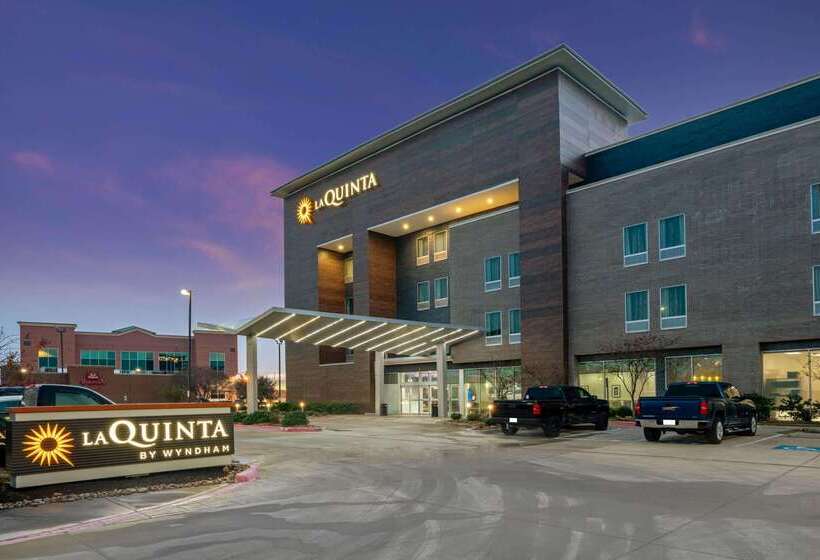 호텔 La Quinta Inn & Suites By Wyndham College Station South