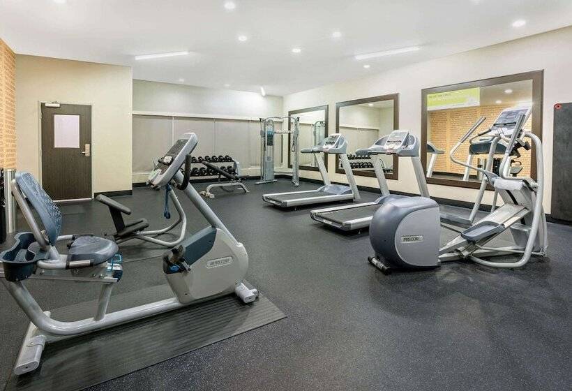 호텔 La Quinta Inn & Suites By Wyndham College Station South