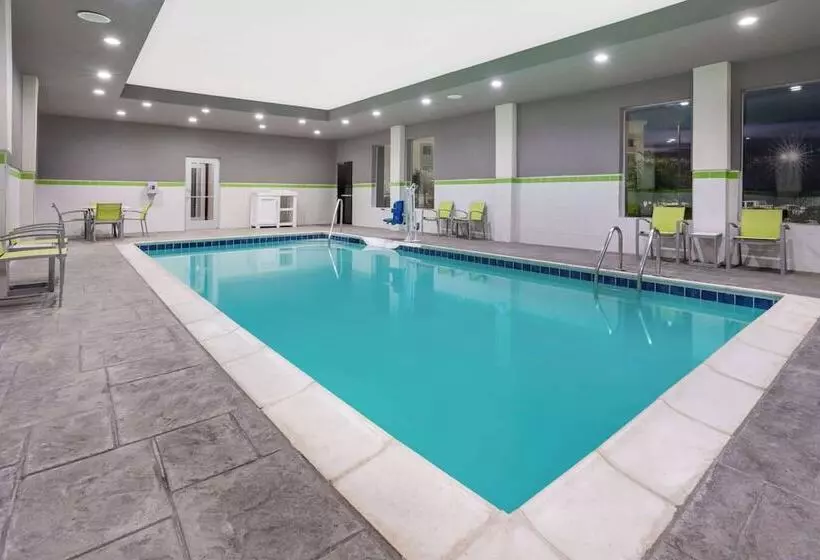 호텔 La Quinta Inn & Suites By Wyndham College Station South