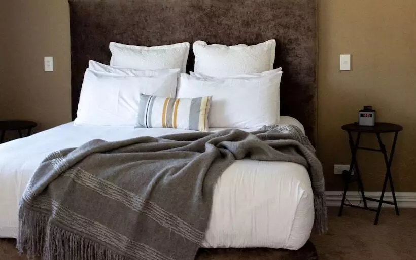 בית מלון כפרי Queenstown Country Lodge