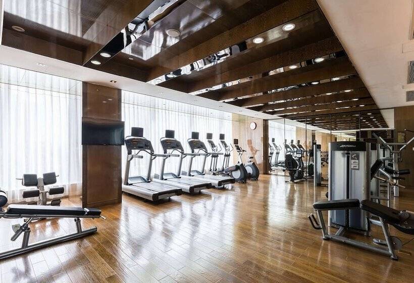 בית מלון כפרי Ramada Plaza Liuzhou Liudong