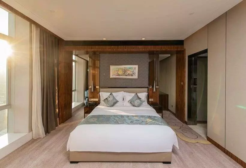 Hotel Ramada Plaza Liuzhou Liudong