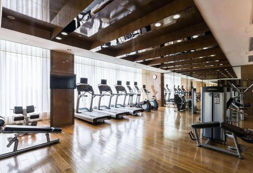 בית מלון כפרי Ramada Plaza Liuzhou Liudong