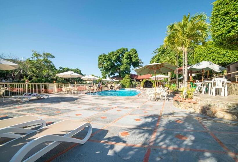 هتل روستایی Jarabacoa River Club & Resort