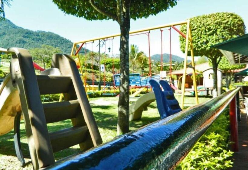 هتل روستایی Jarabacoa River Club & Resort