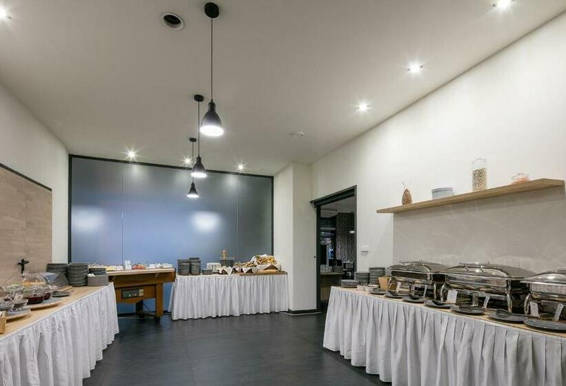 Wine Wellness Hotel Amande Hustopeče