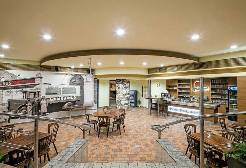 Wine Wellness Hotel Amande Hustopeče