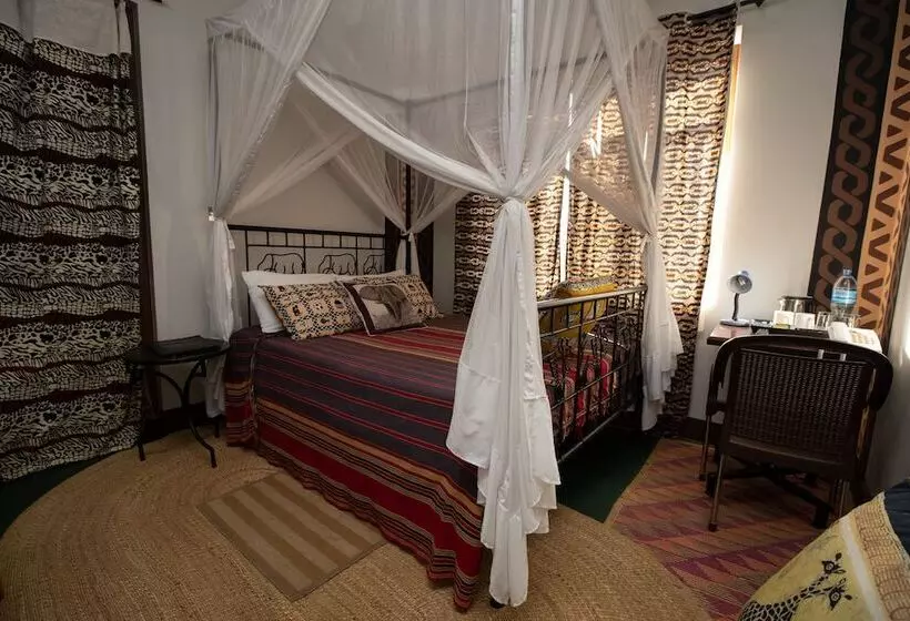 تختخواب و صبحانه Korona Villa Lodge