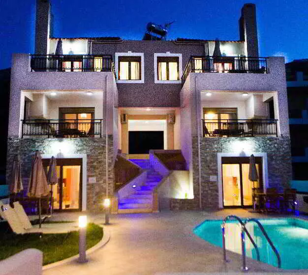 Pantheon Villas & Suites