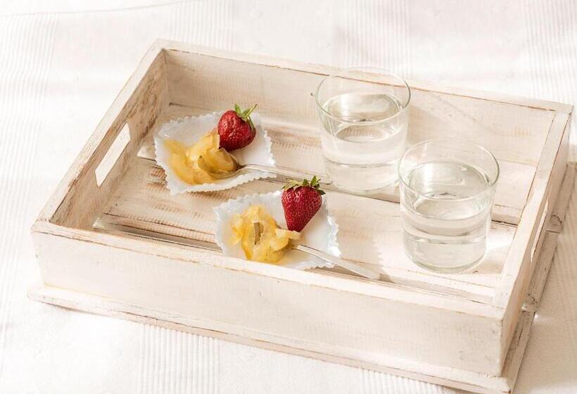 Paradise Design Apartments