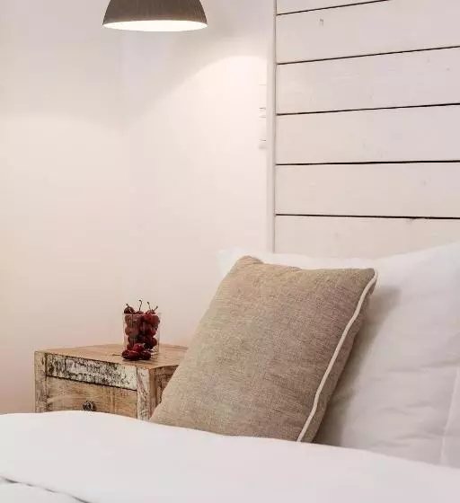 Paradise Design Apartments