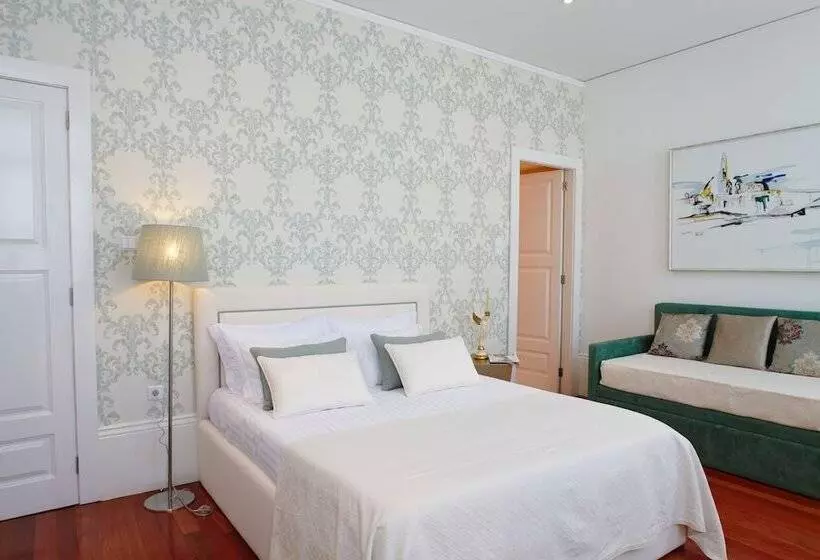 پانسیون Charming House Marques