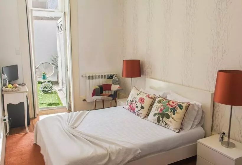 پانسیون Charming House Marques