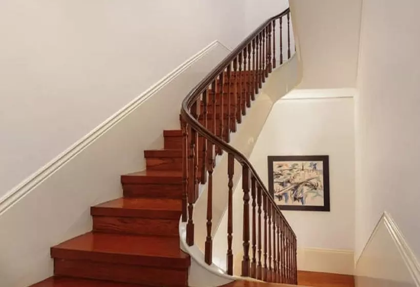 پانسیون Charming House Marques