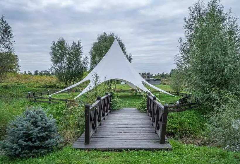 ユースホステル Inn Okolitsya