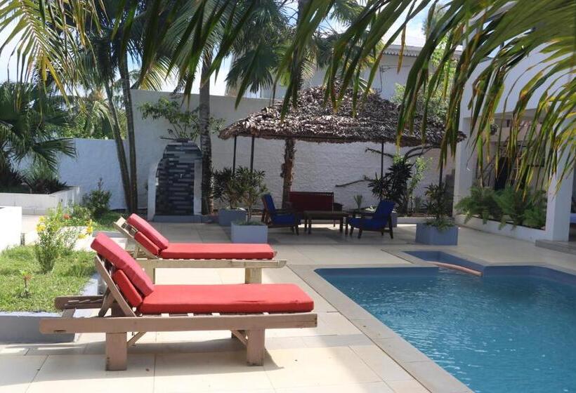 هتل Hôtel Résidence Sarimanok