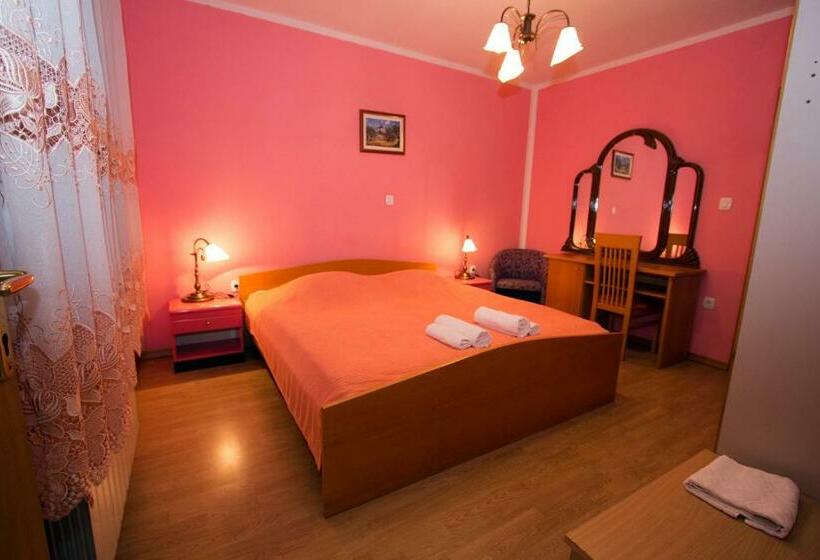 هتل Tourist Farm Gregorič