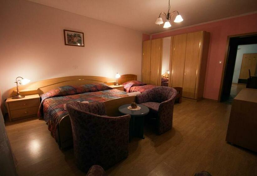 هتل Tourist Farm Gregorič