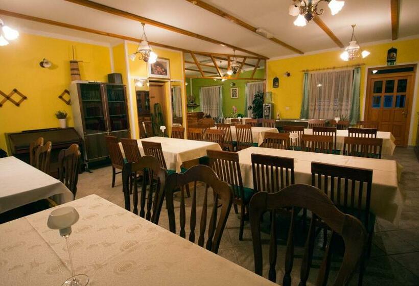 هتل Tourist Farm Gregorič