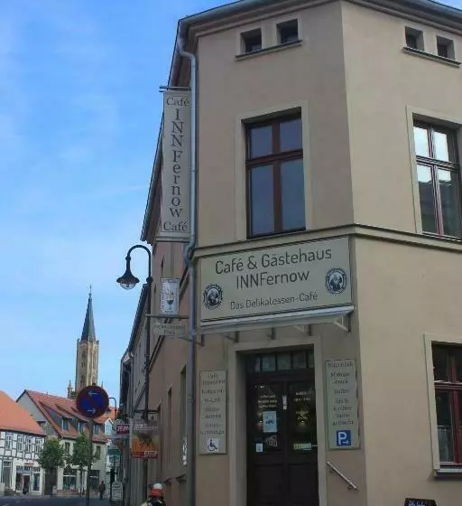 Majatalo Gästehaus Innfernow