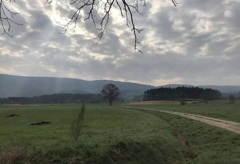 ベッドアンドブレックファースト Domaine La Reveille