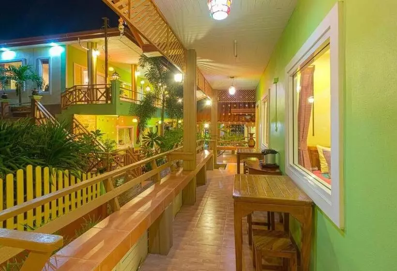 Aamiaismajoitus (B&B) Naengnoi Resort Kohlarn