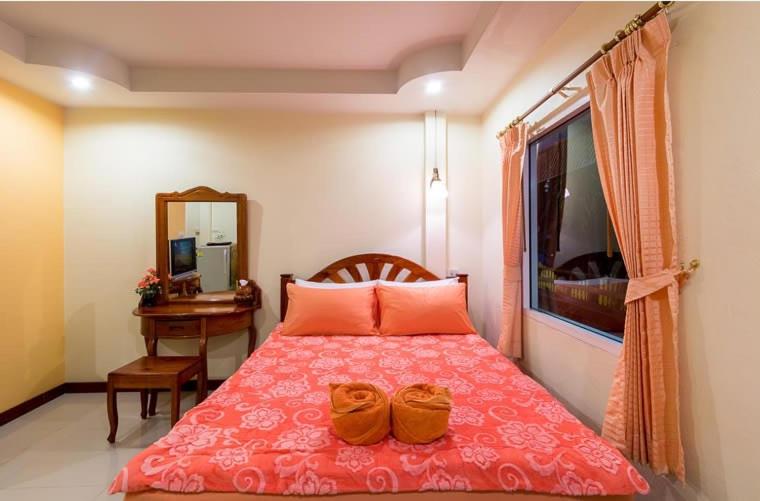 Bed and Breakfast Naengnoi Resort Kohlarn