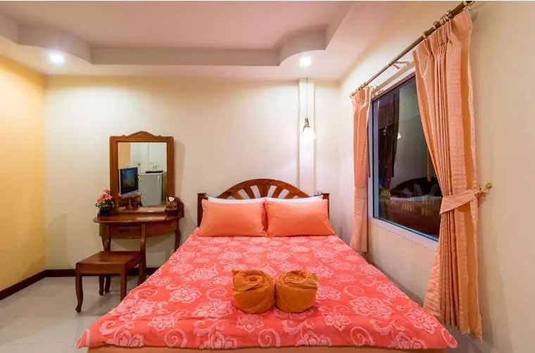 Aamiaismajoitus (B&B) Naengnoi Resort Kohlarn