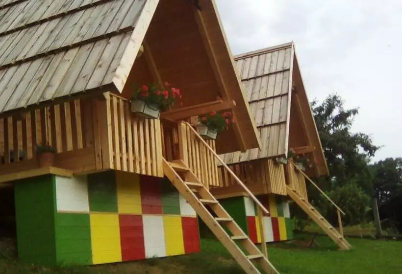 هتل Farmglamping Planika   Encijan