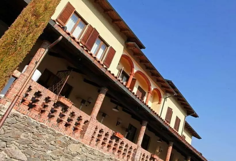 Hotelli Ristorante Taverna Verde