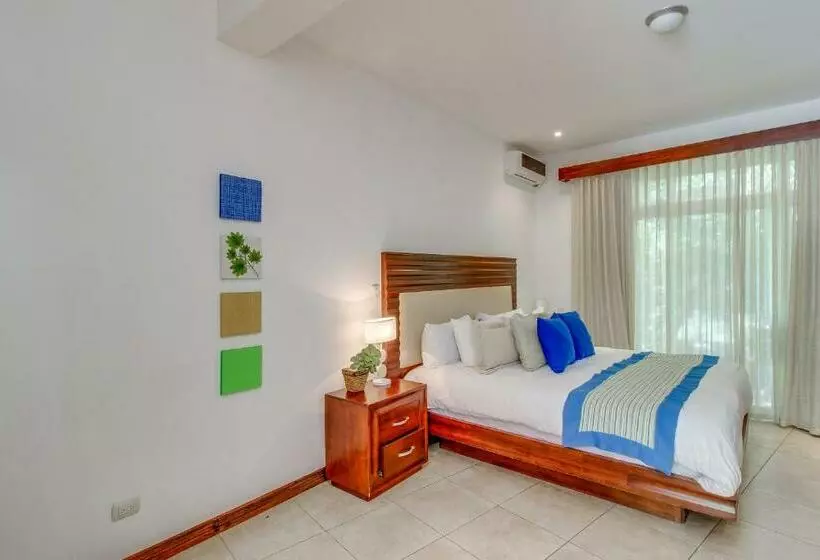 Ocotal Beach Club Hotel 2